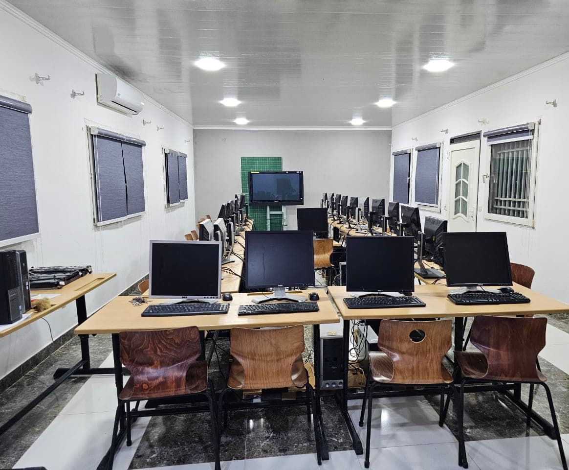 Salas de aula da Dandela Academy